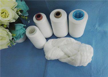 100% polyester Gesponnen Garen voor het Naaien Draden Ruw Wit Met hoge weerstand