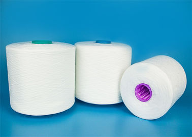 Het plastic Garen van de Kegeltfo Gesponnen Polyester, het Gerecycleerde Naaiende Garen van de Polyesterkleding