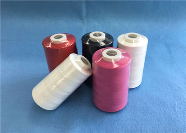 China Hoge Hardnekkigheid Gesponnen Polyester Multi Gekleurde Naaiende Draad, 100 Gesponnen Polyesterring leverancier