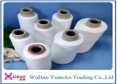 China Breiende en Naaiende Polyester Gesponnen Garens met 100% Maagdelijke Vezel Ruwe Wit en Milieuvriendelijk leverancier