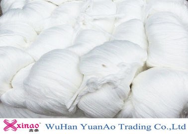 China Vrigin 100% Polyesterring Gesponnen Garen voor Naaiende Draad, 40/2 Strenggarens leverancier