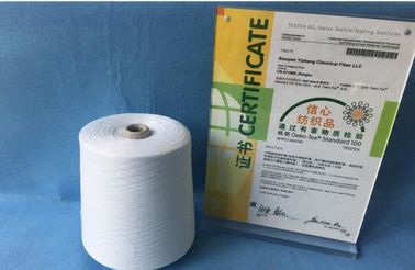 China De ruwe Witte 12/3 100 PCT-Polyester spon Garen voor Naaiende Draad 1.33D× 38mm leverancier