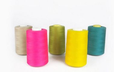 China Industriële Maagdelijke Kern 100 spon Polyester Naaiende Draad voor Kledingstuk/Schoenen, Ce-Certificaat leverancier