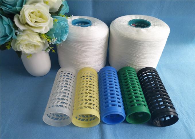 100% gesponnen Polyestergaren op Plastic Buis voor het Verven met OEKO-Certificaat