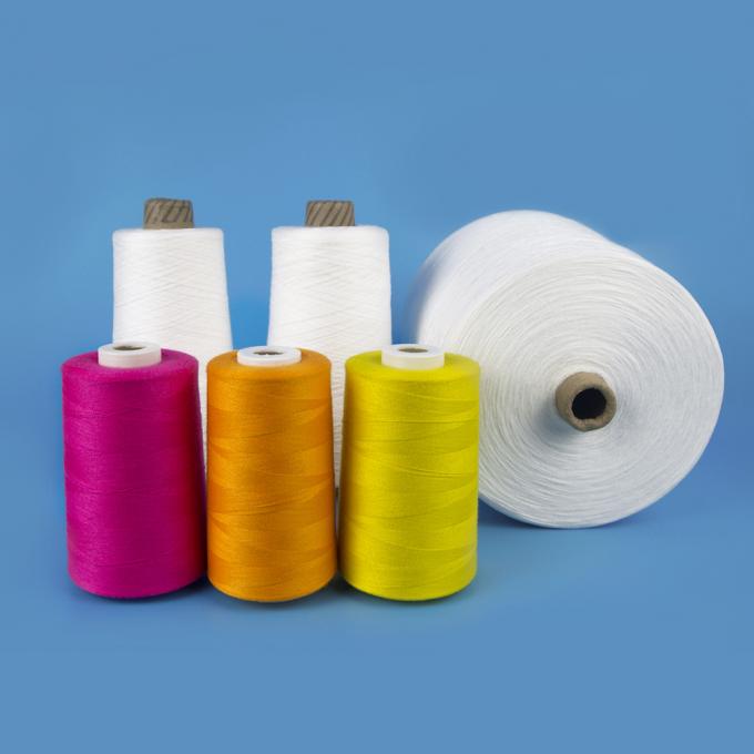 Aangepaste Maagdelijke Gesponnen Polyesterdraad 40/2 100%-Polyester Naaiend Garen